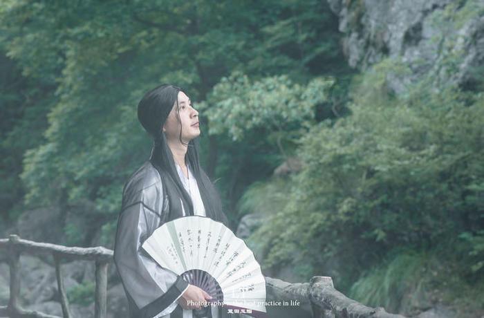逃离宝船