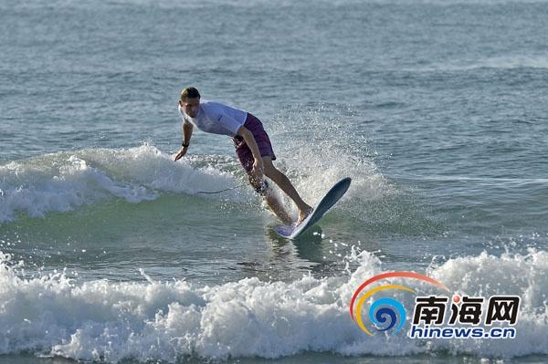 卡弗储蓄盘中异动 急速下挫6.78%报2.06美元