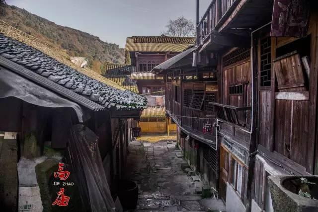 在恋爱中，女生应该如何把握住主动权呢？游戏画面